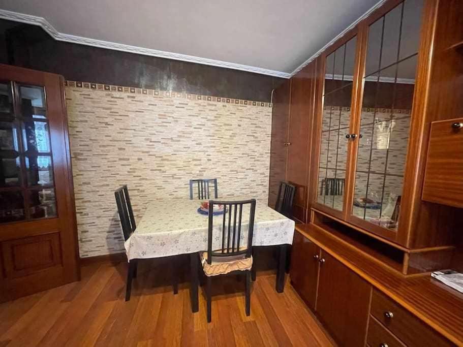 Goiz Etxea Acogedor Piso En La Parte Antigua Διαμέρισμα Μπερμέο Εξωτερικό φωτογραφία