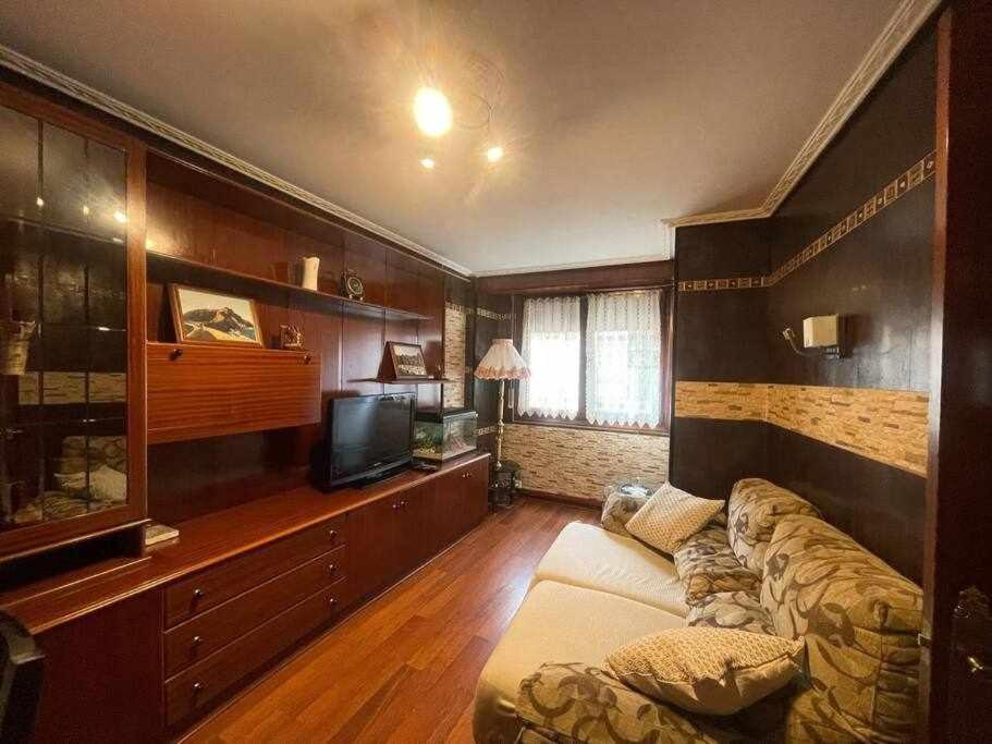 Goiz Etxea Acogedor Piso En La Parte Antigua Διαμέρισμα Μπερμέο Εξωτερικό φωτογραφία